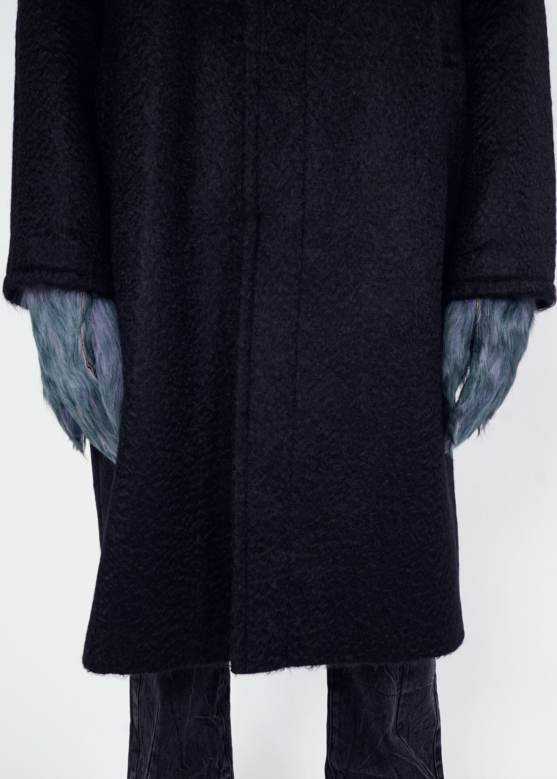 Namacheko Bayder Coat Black